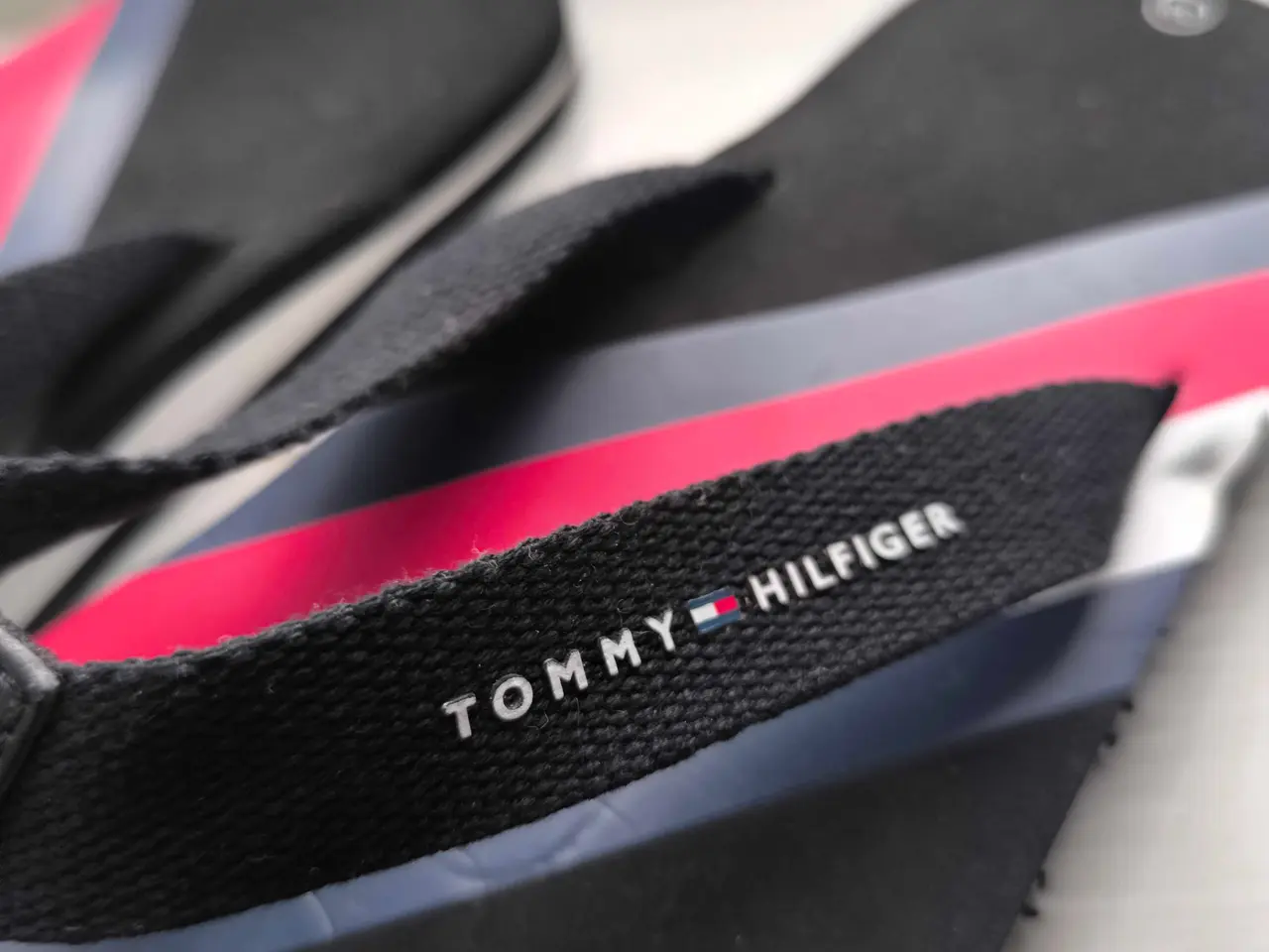 Billede 3 - Tommy Hilfiger klipklapper – Str. 38 (Helt nye / s