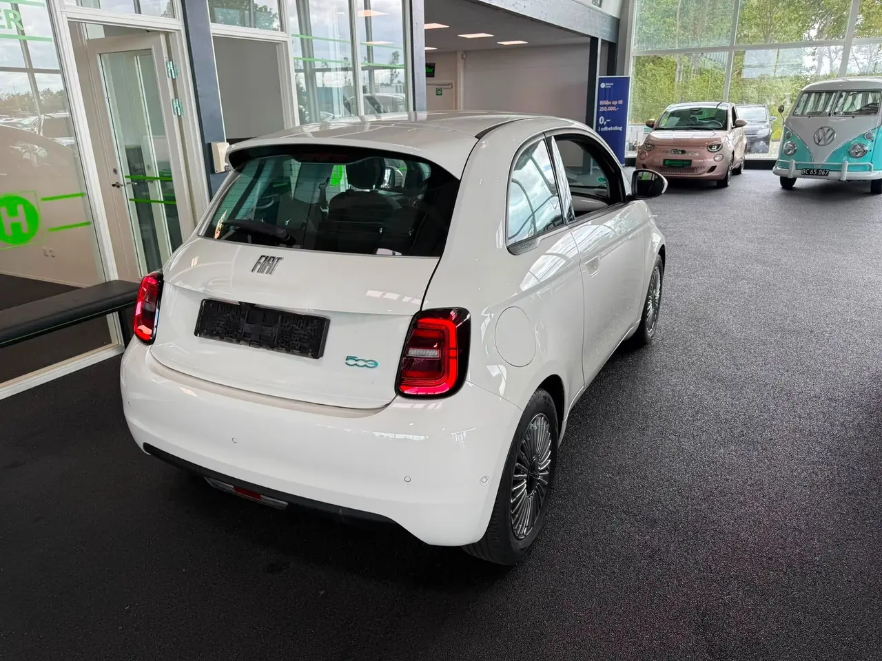 Billede 4 - Fiat 500e 42 Icon Pack