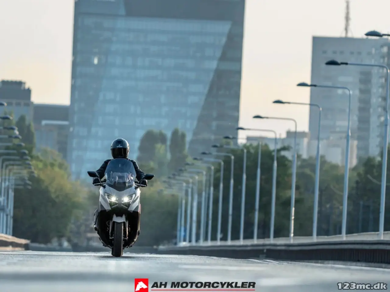 Billede 14 - Yamaha T-Max 560 Tech Max Ceramic Grey