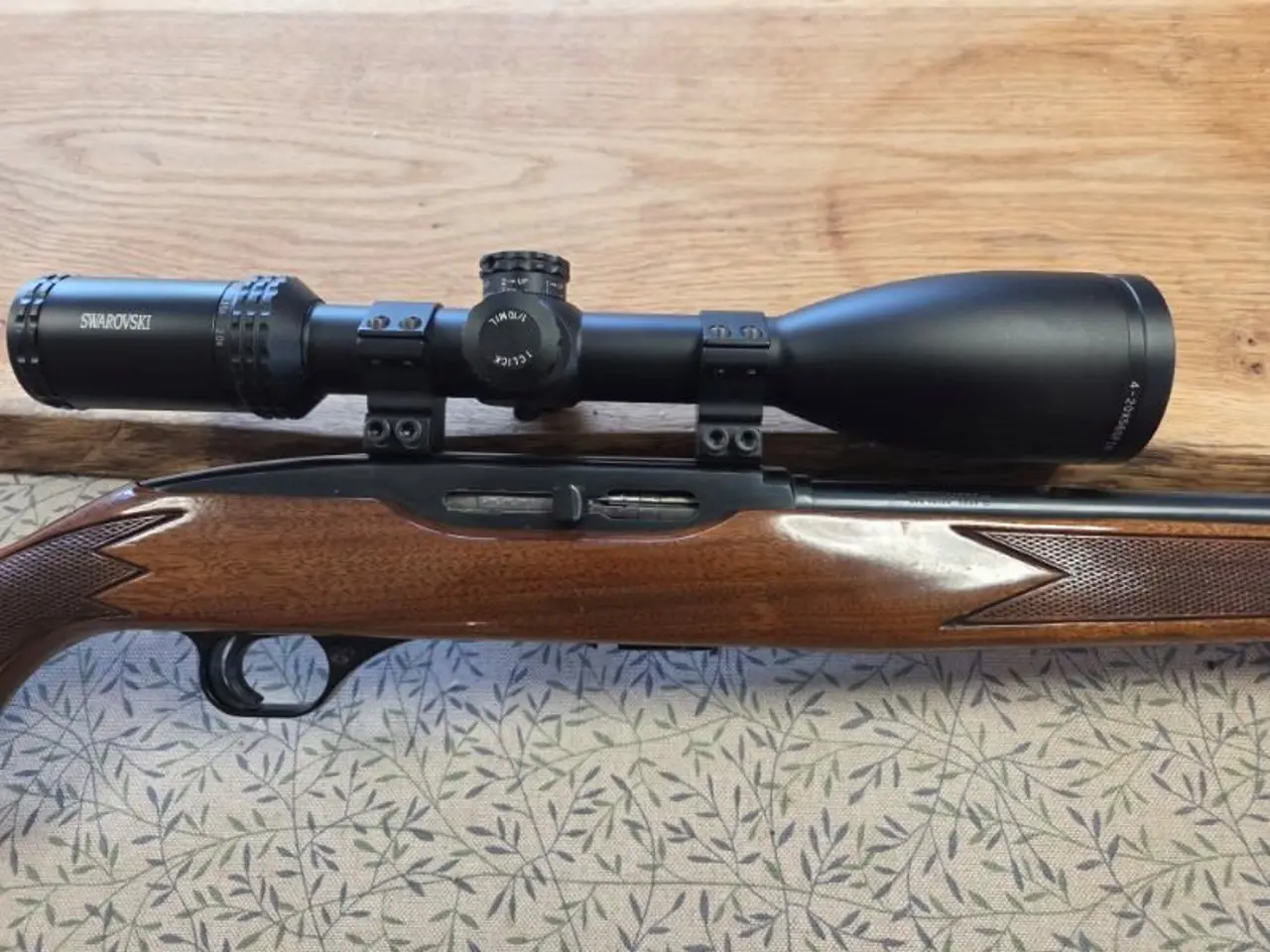 Billede 2 - Winchester salonriffel 22 LR Halvautonatisk