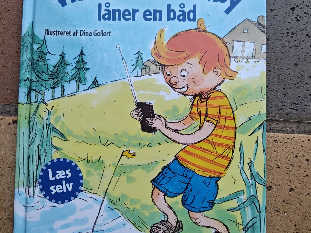 Billede 1 - Villads fra Valby låner en båd BOG