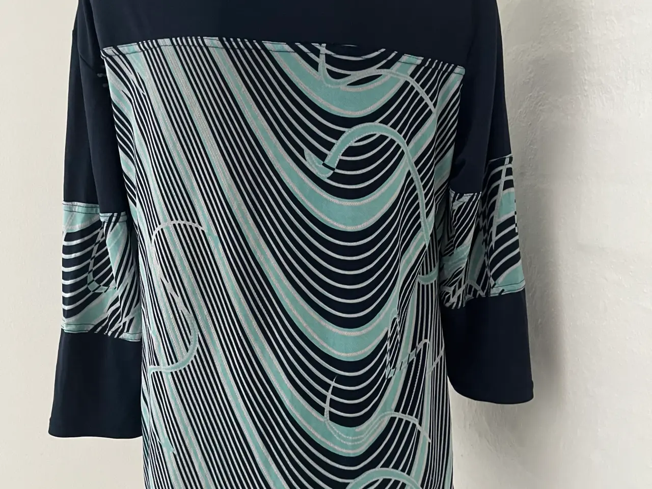 Billede 4 - Bluse str.40