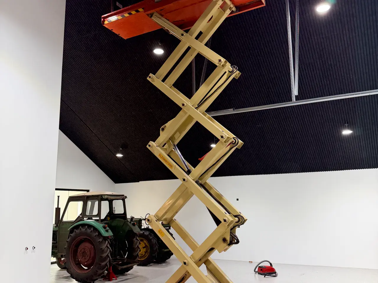 Billede 1 - Saxlift i meget god stand
