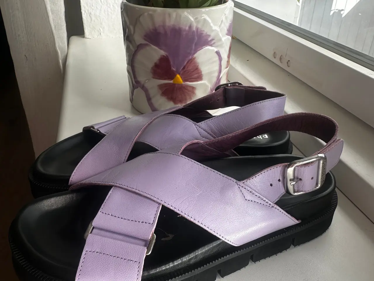 Billede 2 - Flotte phenumb sandaler