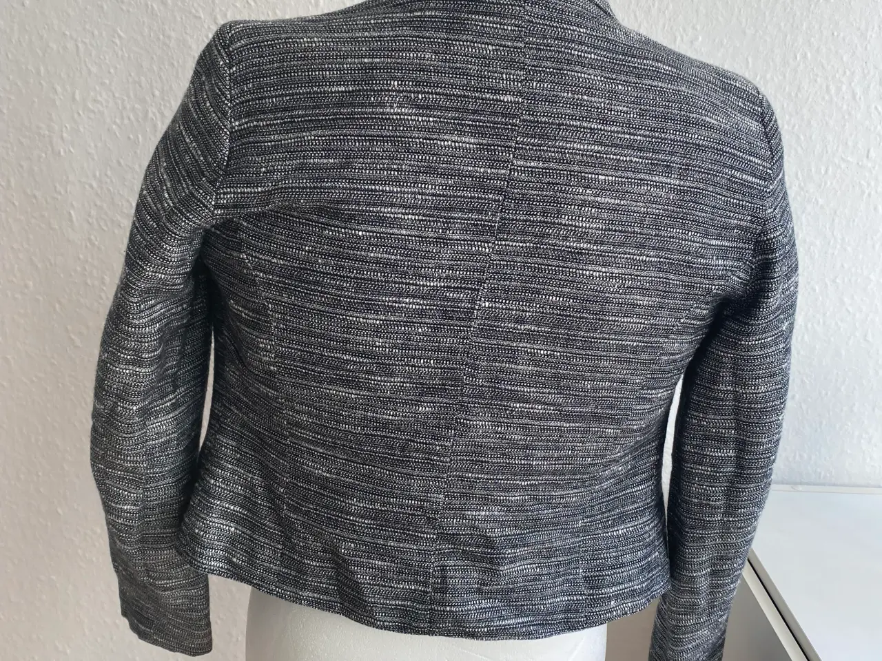 Billede 5 - Glimmer grå blazer