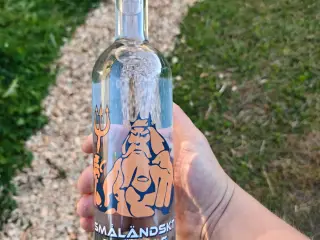Vodka, kvalitet! 70kr pr.  Flaske 40% og det er 70