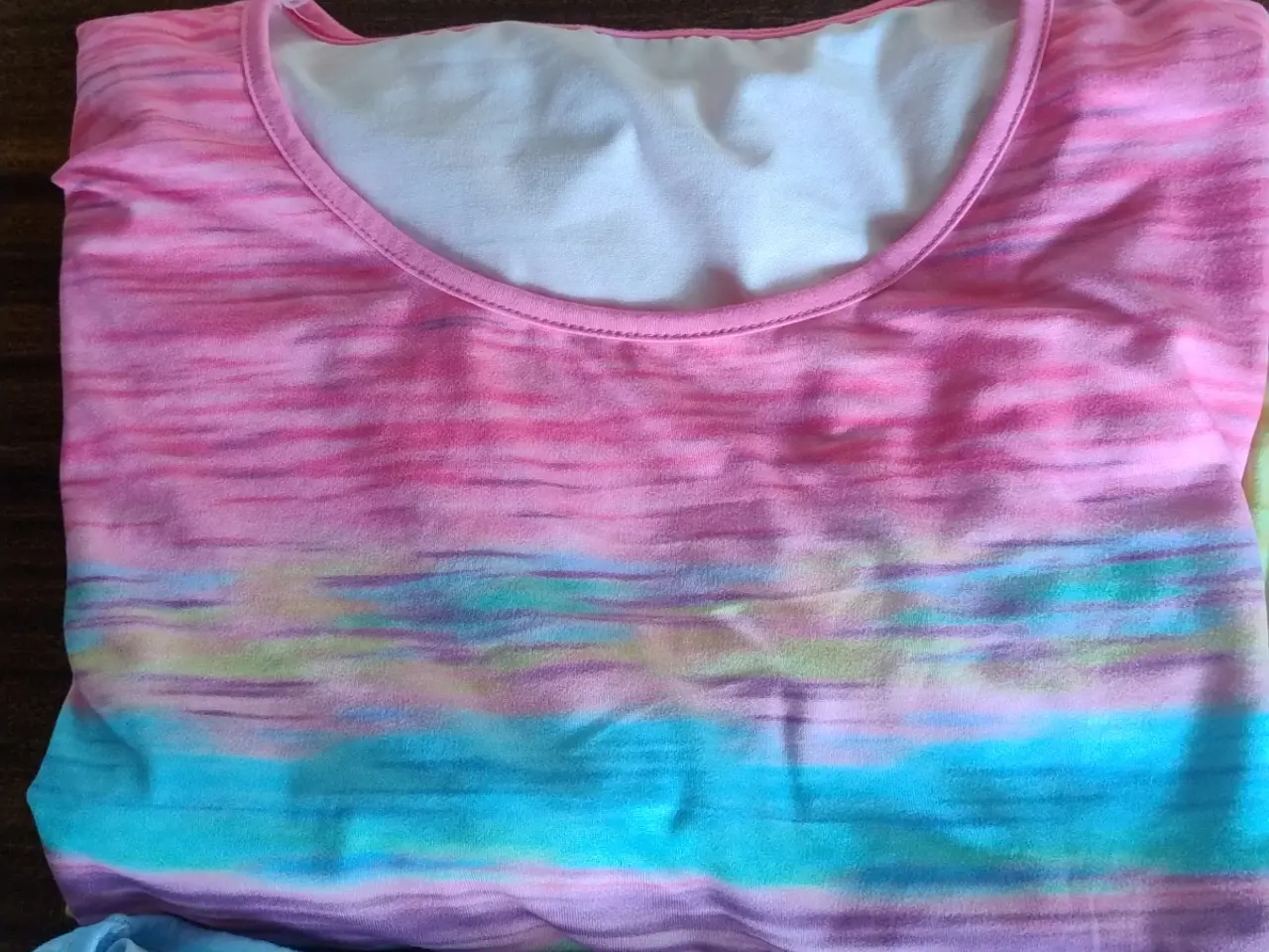 Billede 5 - 3 T-shirts i sommer friske farver