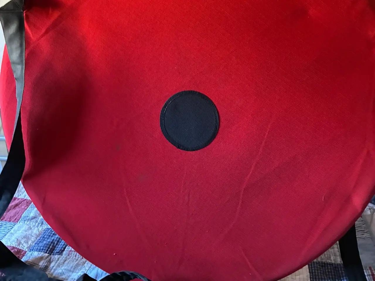 Billede 1 - sansegynge fra IKEA i rød. 