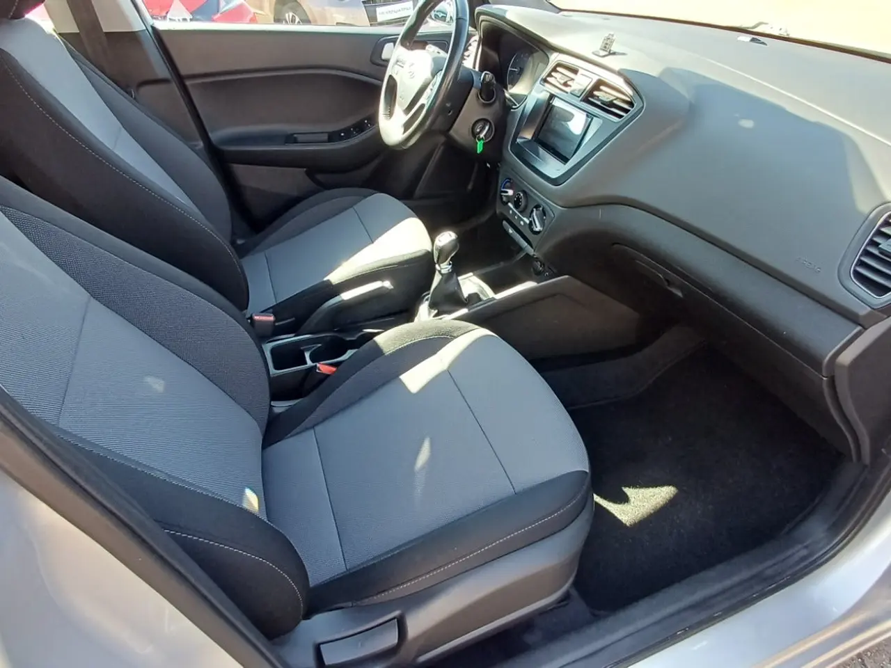 Billede 11 - Hyundai i20 1,25 Fresh