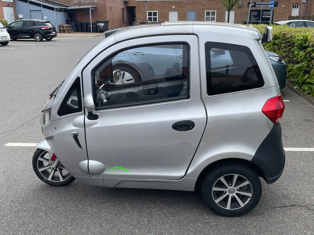 Billede 1 - Fønix Deluxe kabinescooter