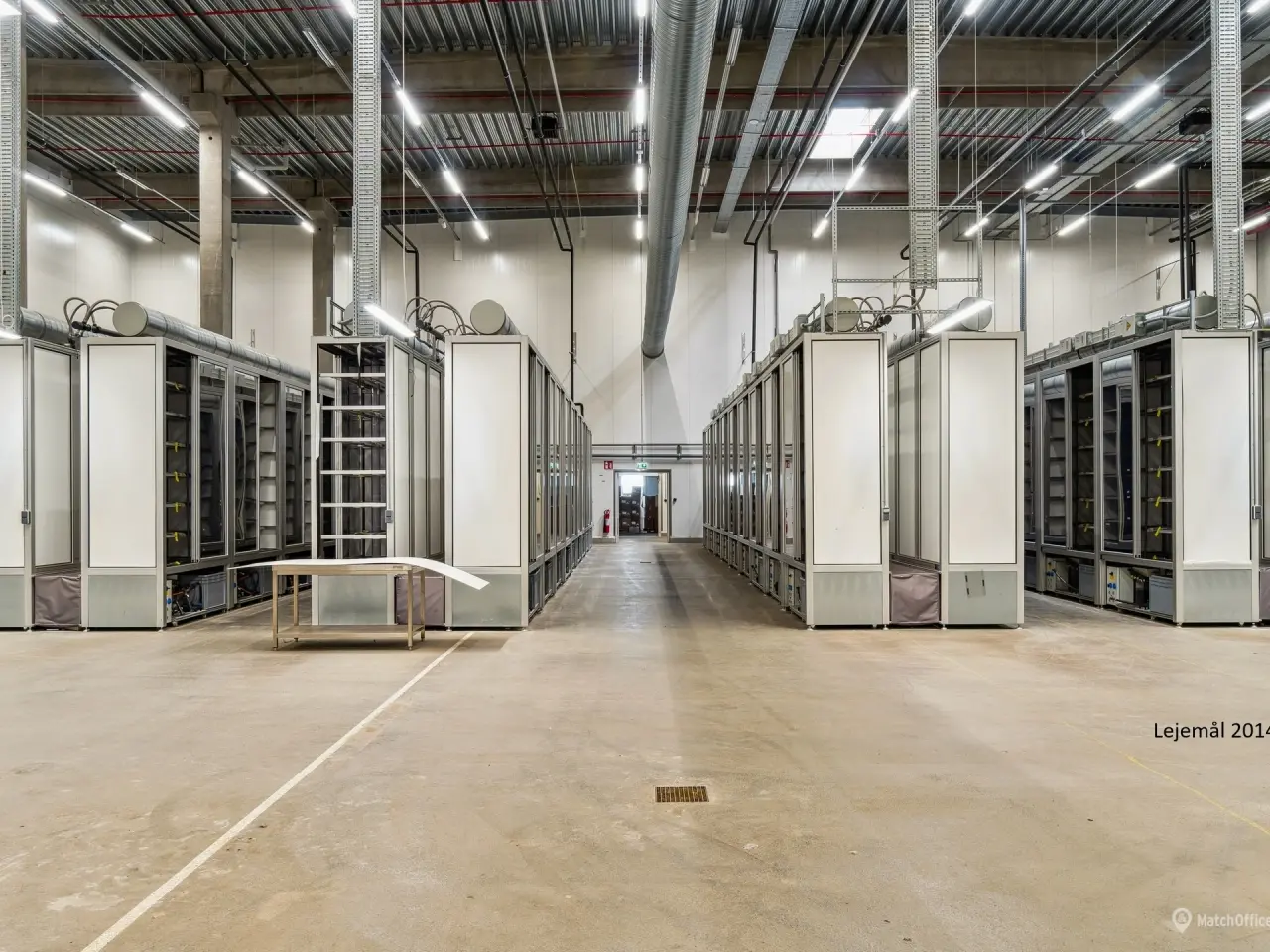 Billede 35 - Logistiklejemål med porte og ramper og en loftshøjde op til 10 meter