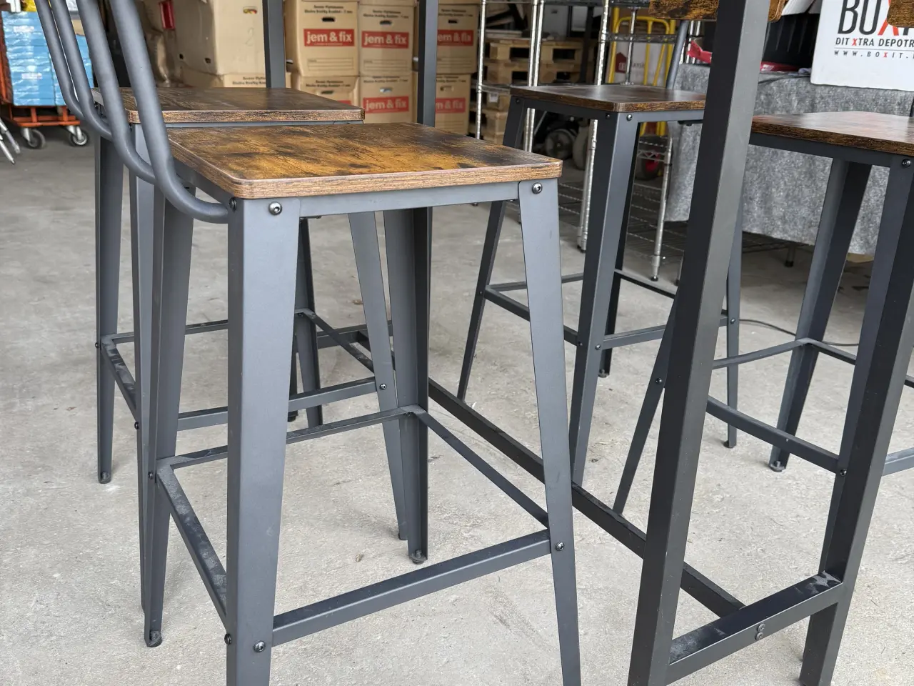 Billede 11 - 4 VASAGLE barstol & bord i industrielt design