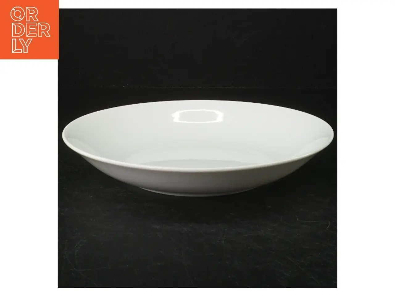 Billede 1 - Hvide porcelænstallerkener (str. Ø. 22 cm)