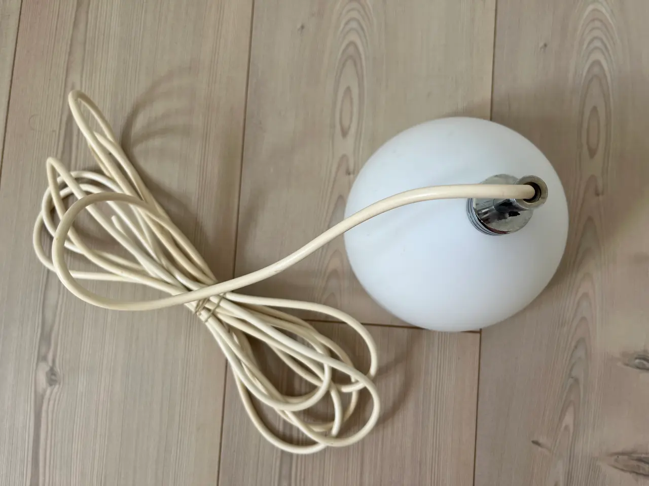 Billede 3 - Loftslampe, Herstal ?