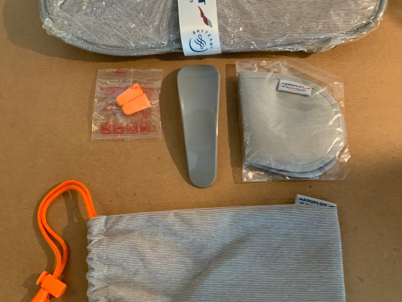 Billede 3 - Aeroflot Business Class Rejsesæt