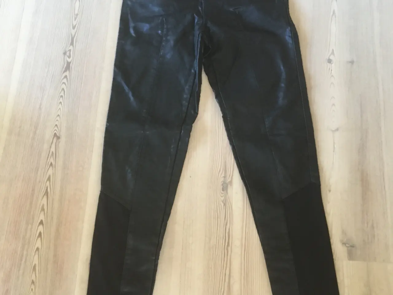 Billede 2 - Jeans fra Only.. som nye