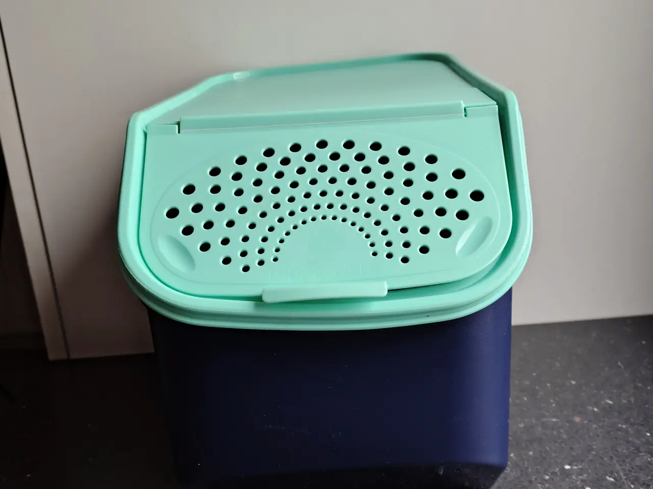 Billede 11 - Tupperware forskelligt