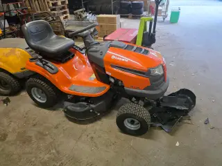Havetraktor Husqvarna TS138L 