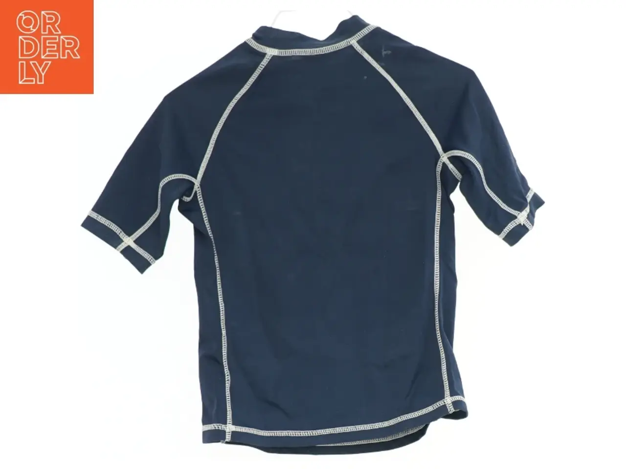 Billede 2 - Mørkeblå UV-bluse med hvid tekst fra GapKids (str. 104)