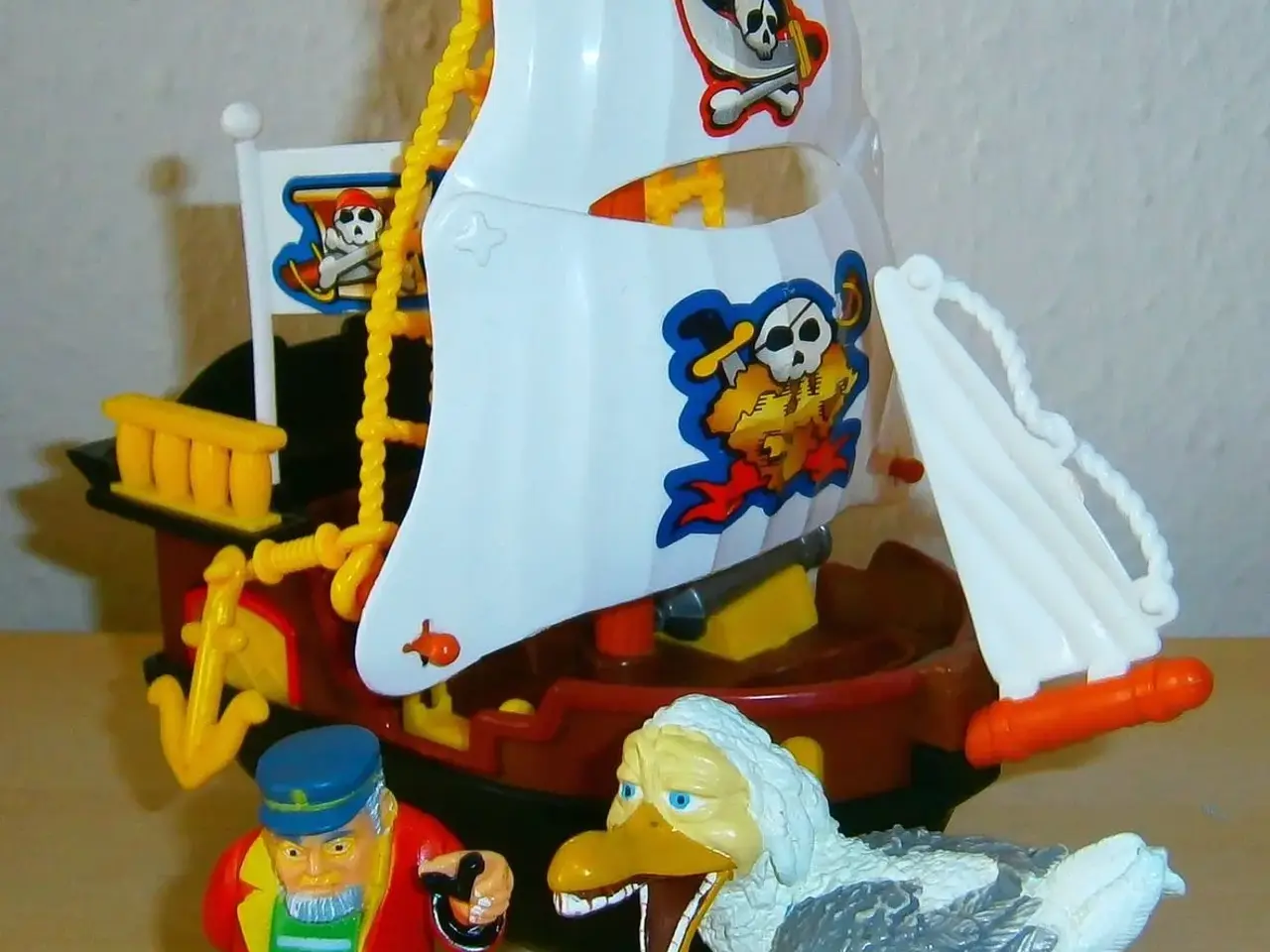 Billede 1 - Pirater: Pirat skib, 16 cm lang