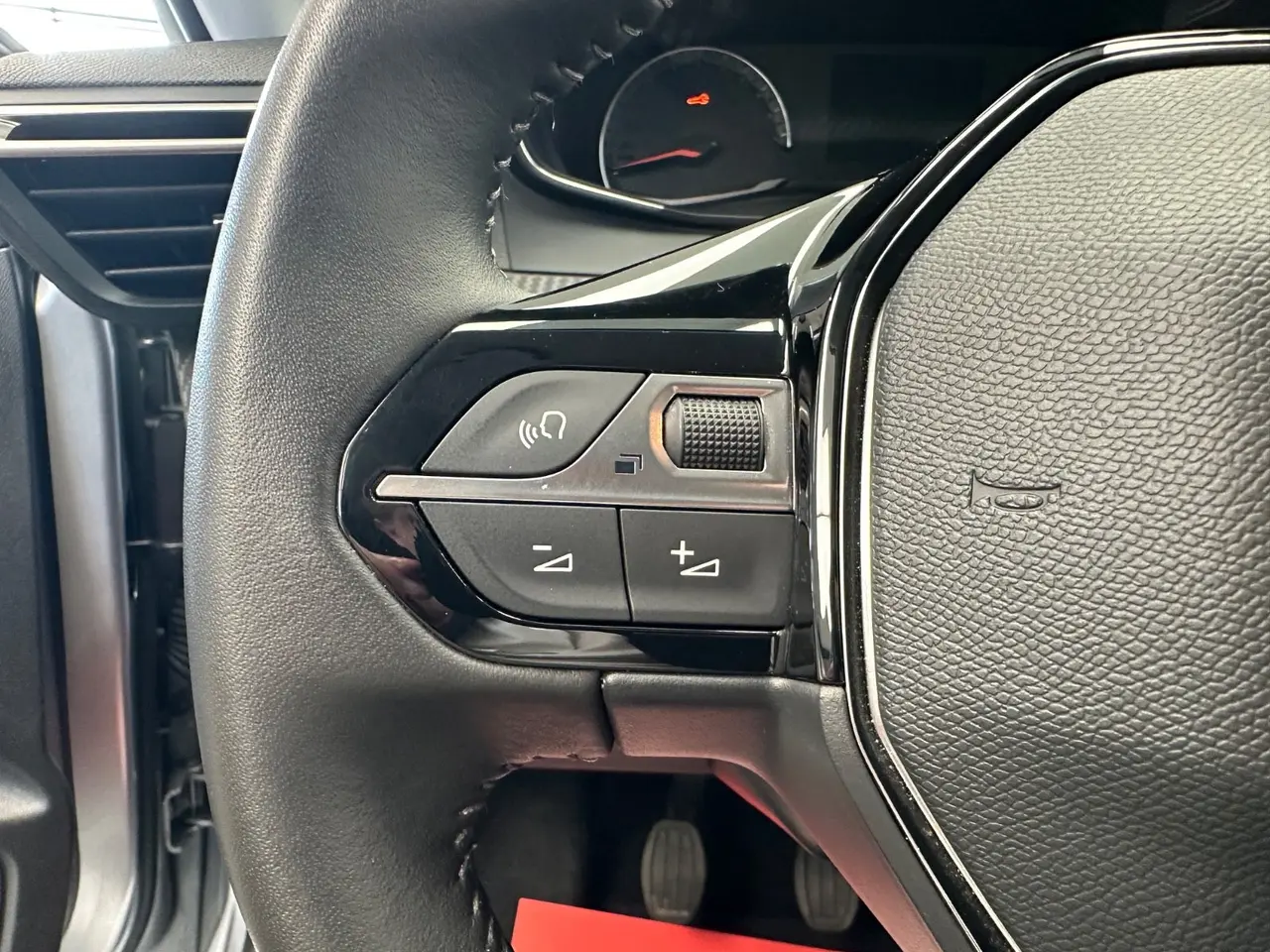Billede 14 - Peugeot 208 1,2 PureTech 100 Allure