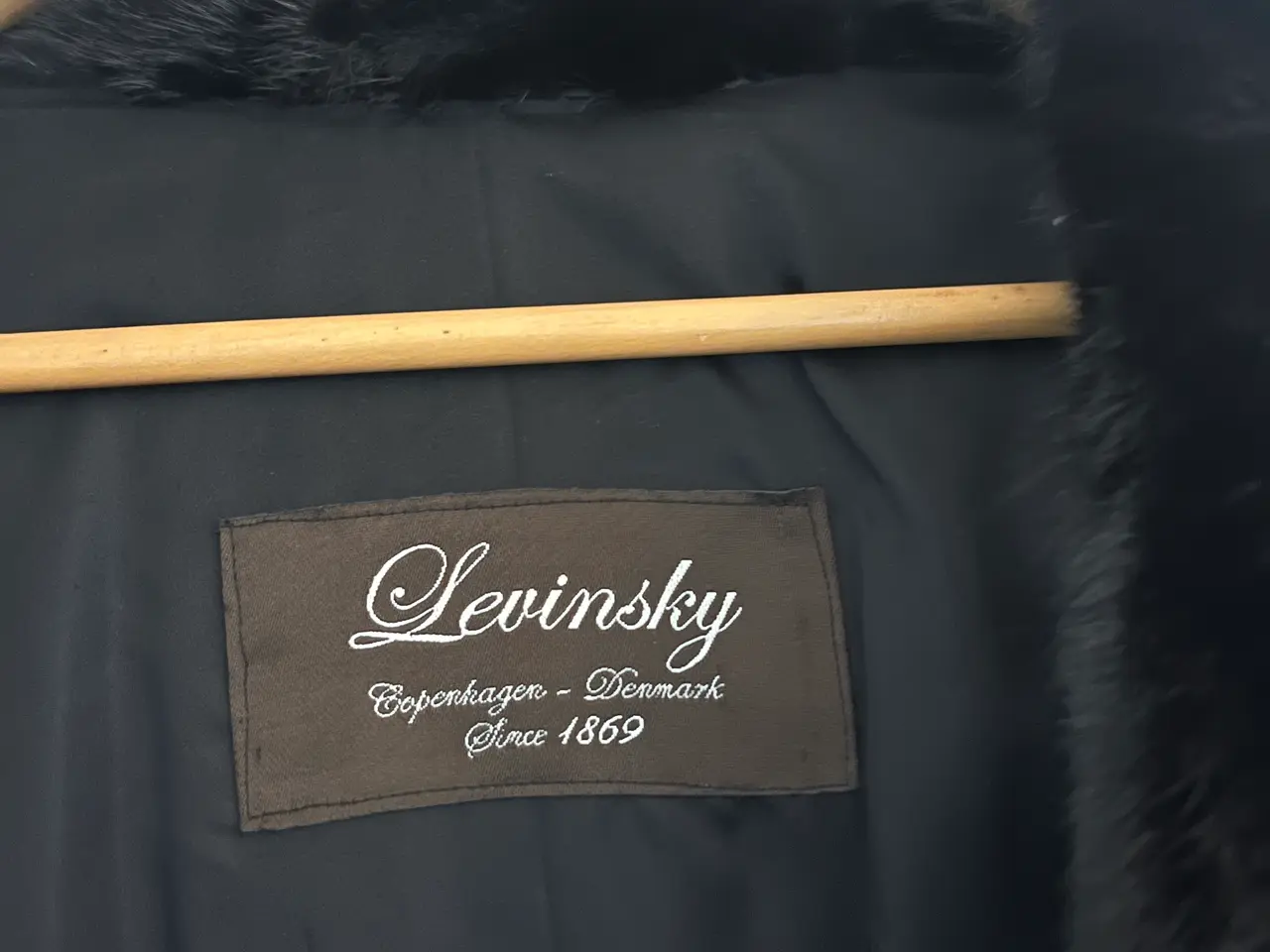 Billede 2 - Ægte Levinsky Copenhagen minkpels – meget flot og 