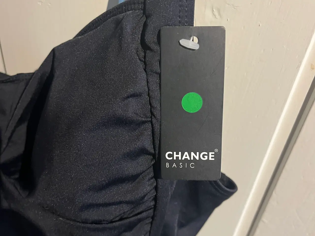 Billede 3 - Ny badedragt fra Change sælges