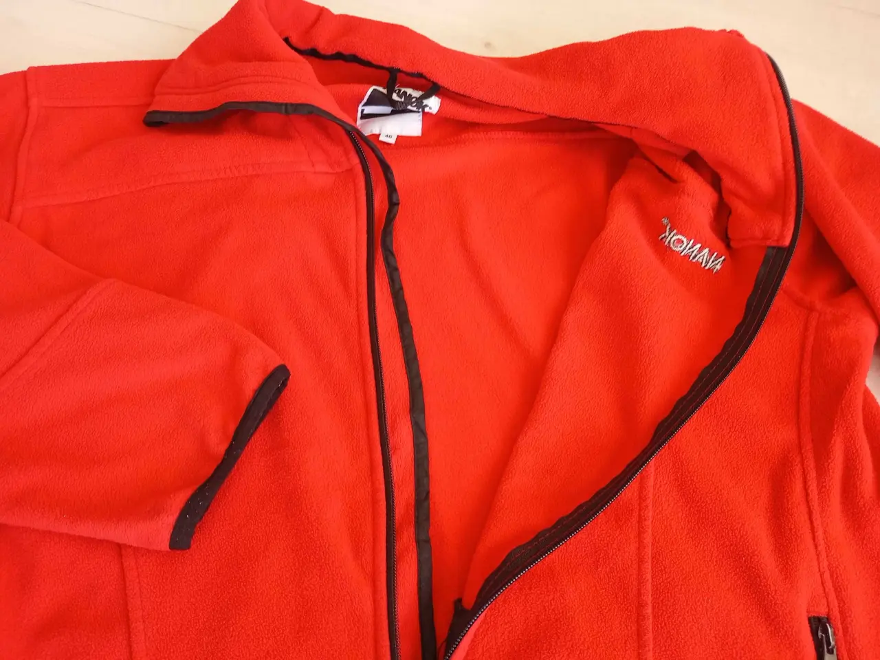 Billede 10 - NANOK Fleece jakke. Rød