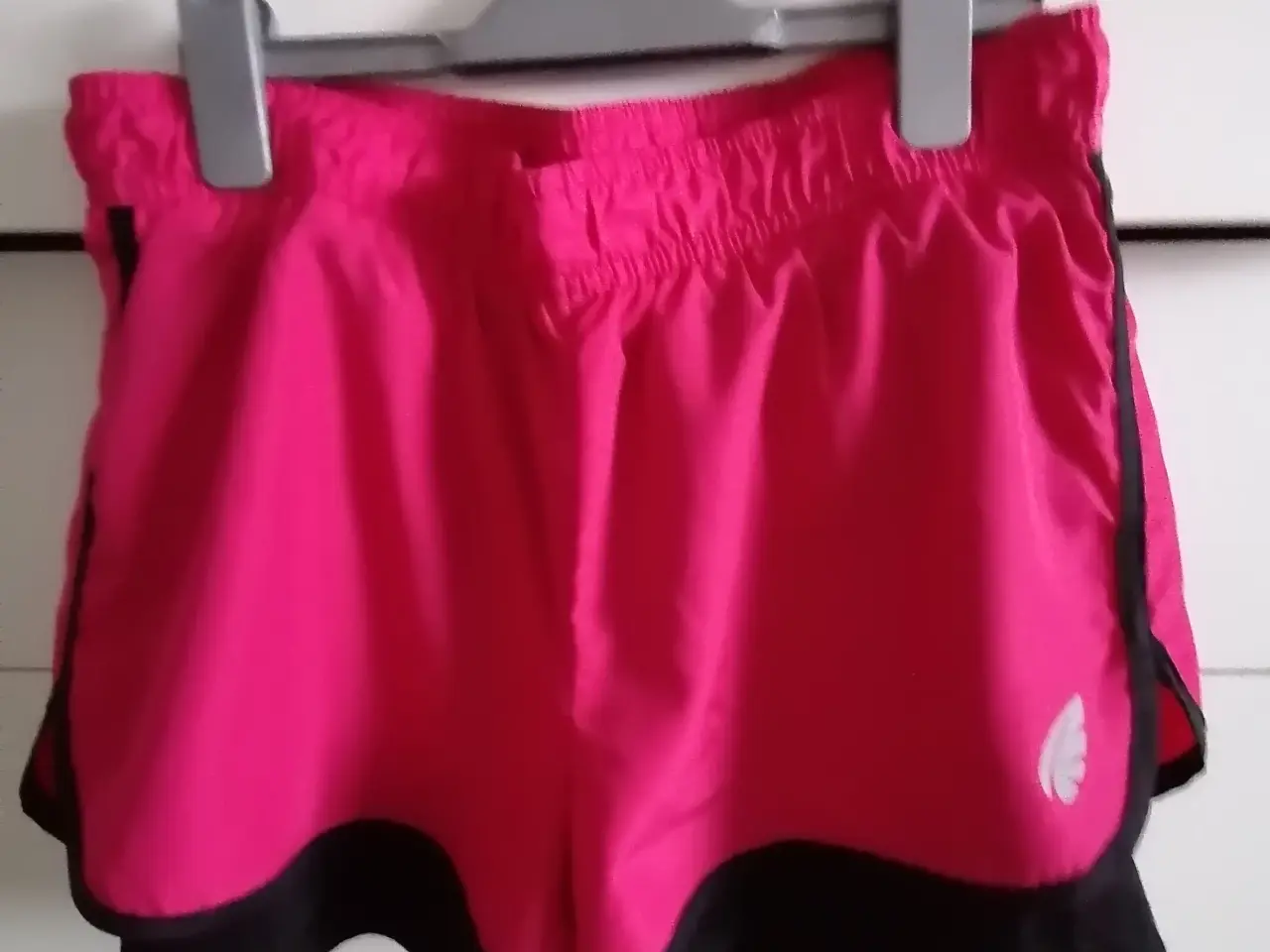 Billede 5 - Shorts  + en nederdel