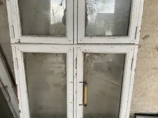 Dannebrogsvinduer i træ 5 stk.