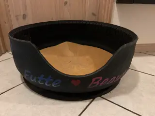 Hundeseng. Diam. ca 62 cm