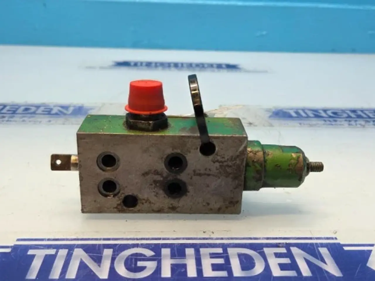 Billede 2 - John Deere 1630 Hydraulikventil AL34593