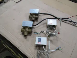 Danfoss KP77, 3 vejs motorventil
