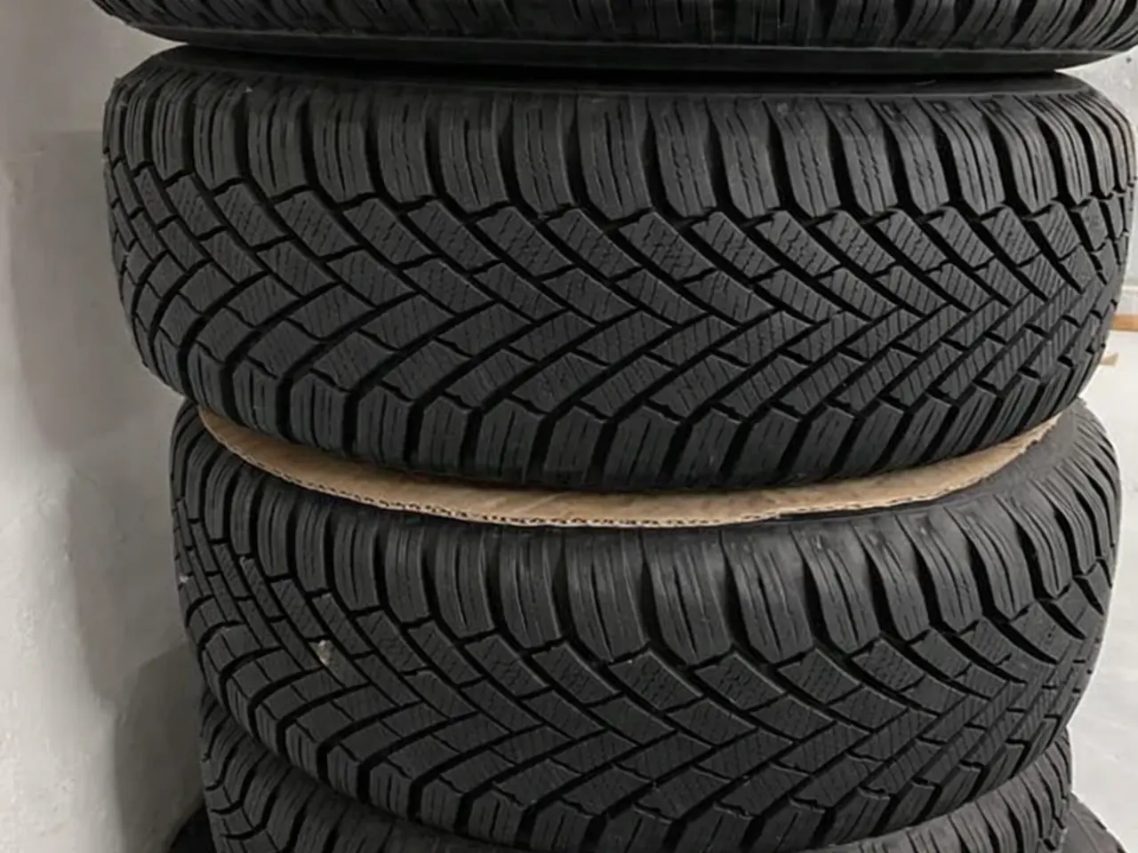 Billede 7 - Continental vinterdæk på alufælge – 175/65 R14 XL