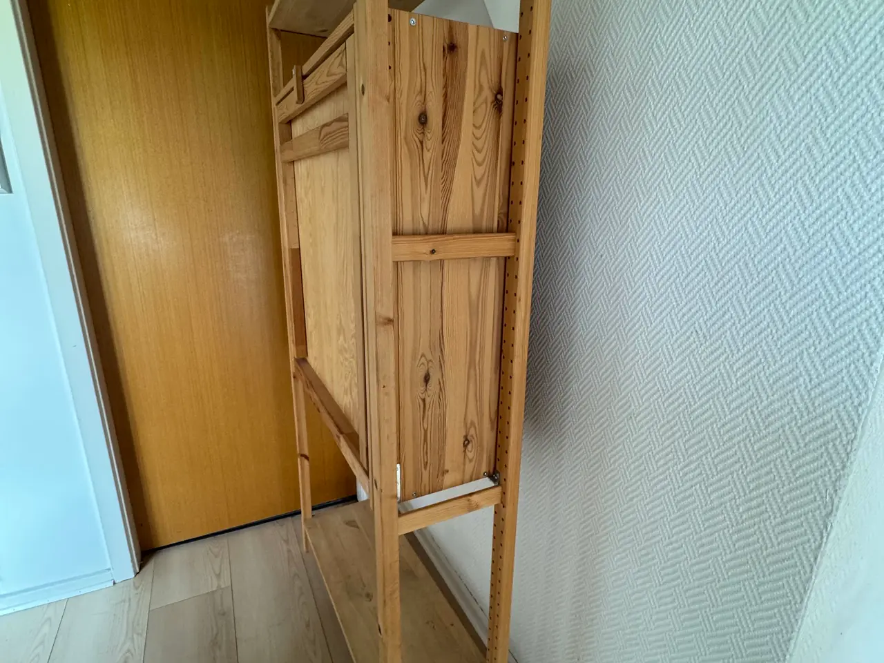 Billede 2 - Reol med bord