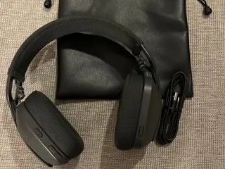 Logitech Zone Vibe 100 trådløst headset med skjult mikrofon