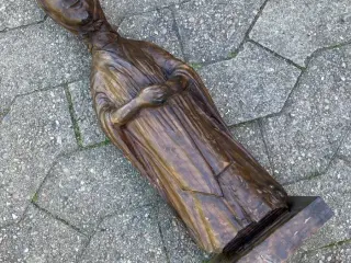 Madonna træfigur – 46 cm høj