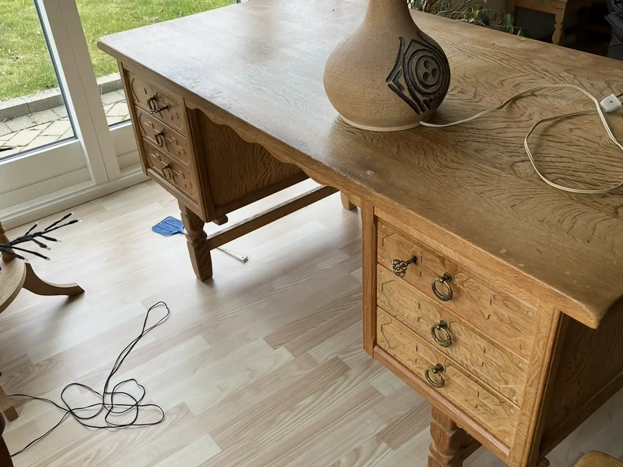 Billede 1 - Skrivebord i egetræ