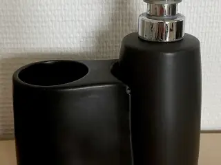 Keramik Sæbedispenser m. krus