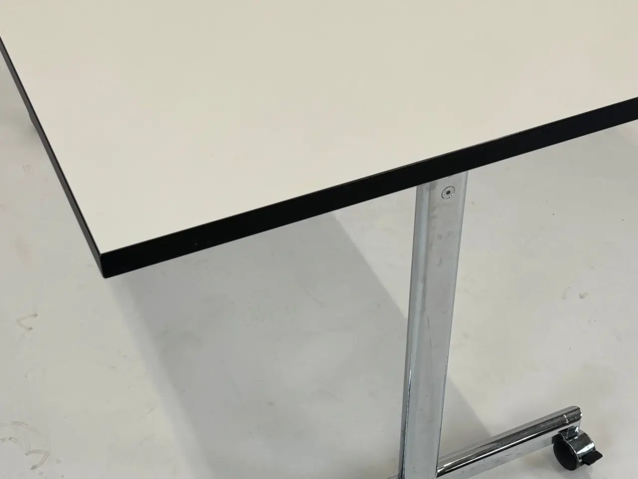 Billede 5 - Brunner Torino Bord – Hvid 140x80x74 cm