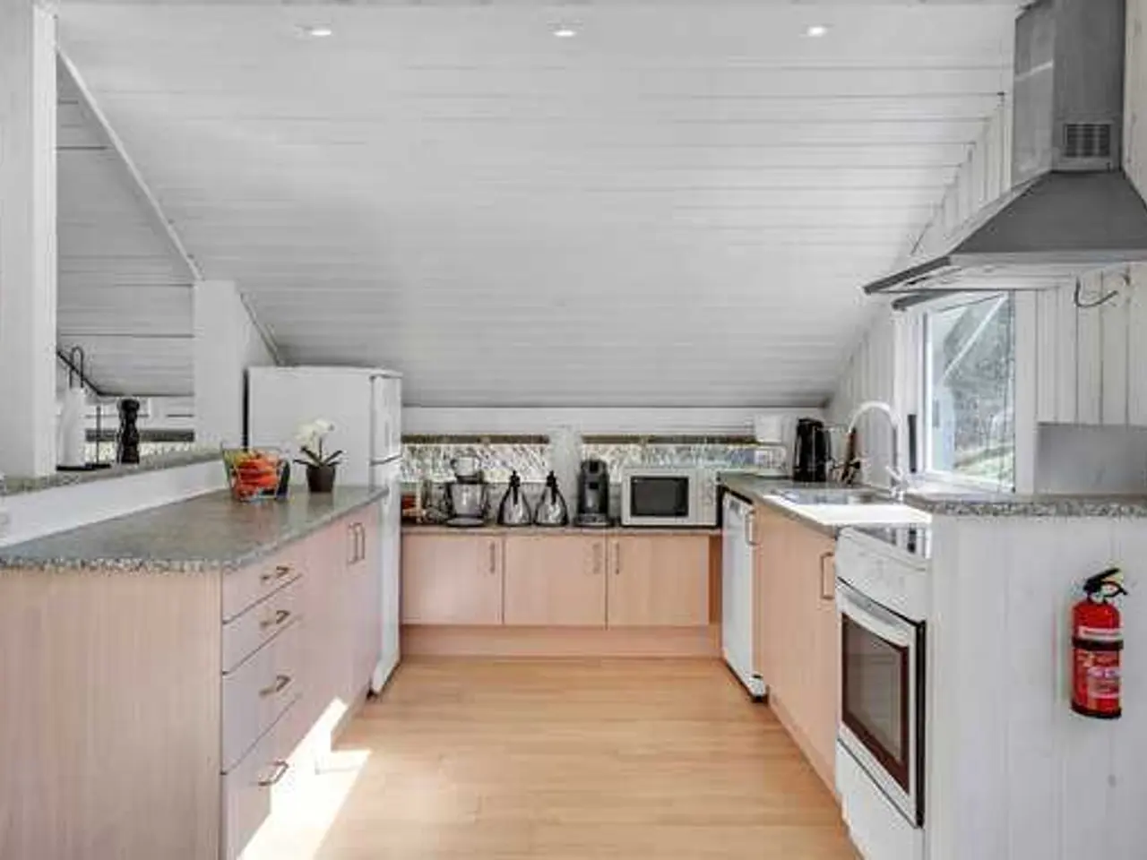 Billede 5 - SOMMERHUS MED POOL & SPA PÅ DJURSLAND