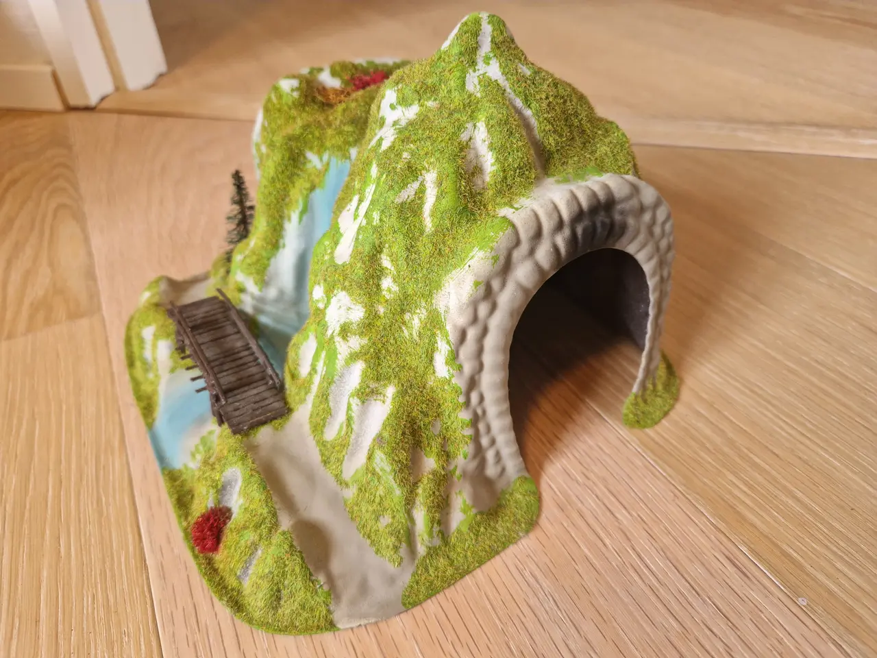Billede 1 - Bjergtunnel til modeljernbane