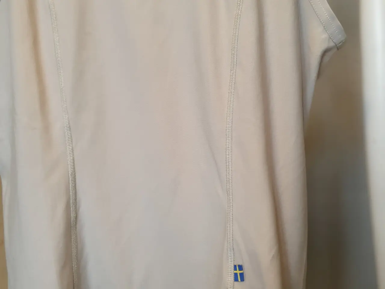 Billede 3 - Top  / undertrøje. Fjällräven 