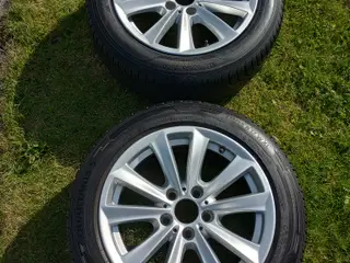 Originale 17" BMW vinterhjul / vinterdæk, Tpms,