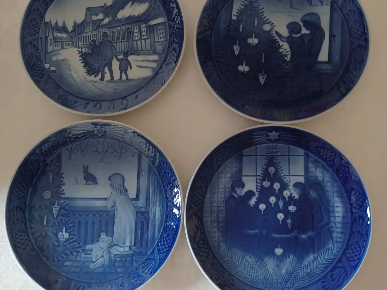 Billede 1 - Royal Copenhagen jule platter