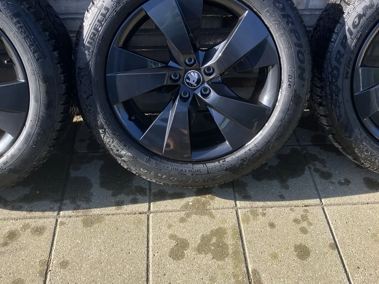 Billede 6 - Orginale Skoda Alufælge Enyaq 19’ med Vinterdæk 