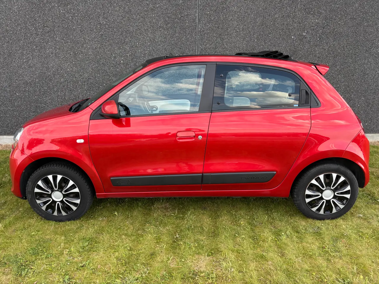 Billede 4 - Flot og velkørende "cabriolet" i flot farve