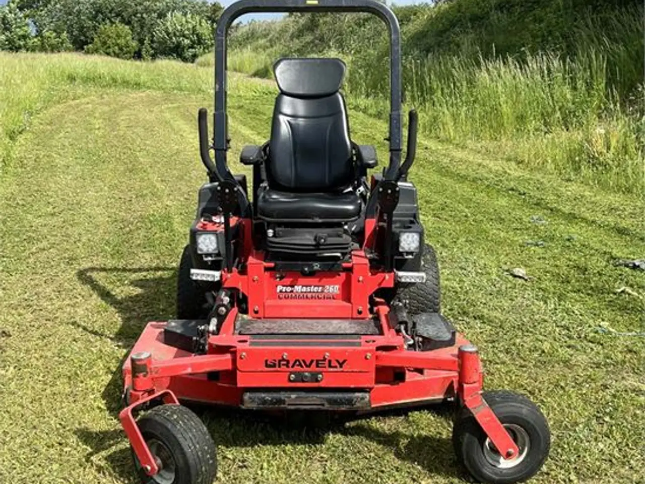 Billede 4 - Gravely Tractors Pro Master 260 - Video