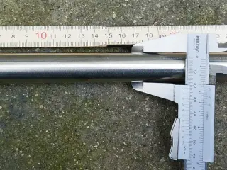 Tiltrør i rustfrit syrefast A4 stål