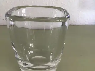 Orrefors vase